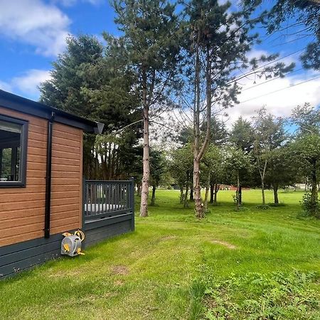 Willa Hideaway Retreat With Hot Tub York Zewnętrze zdjęcie